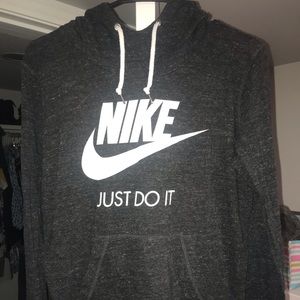 Nike Sweatshirt
